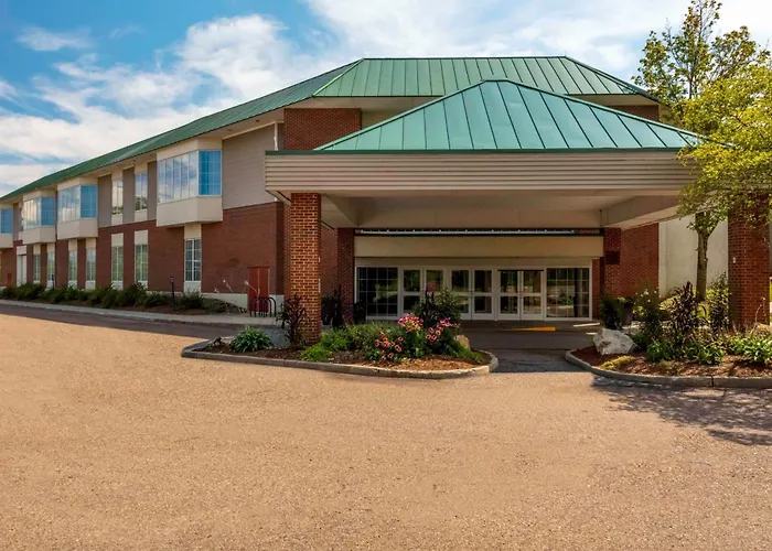 Doubletree By Hilton Hotel Burlington Vermont